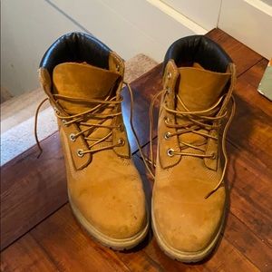 Timberland Women Boots size 8